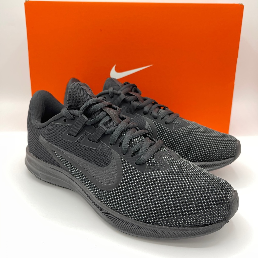 Nike Downshifter 9 Athletic Shoes women’s Size 7 - Picture 1 of 12